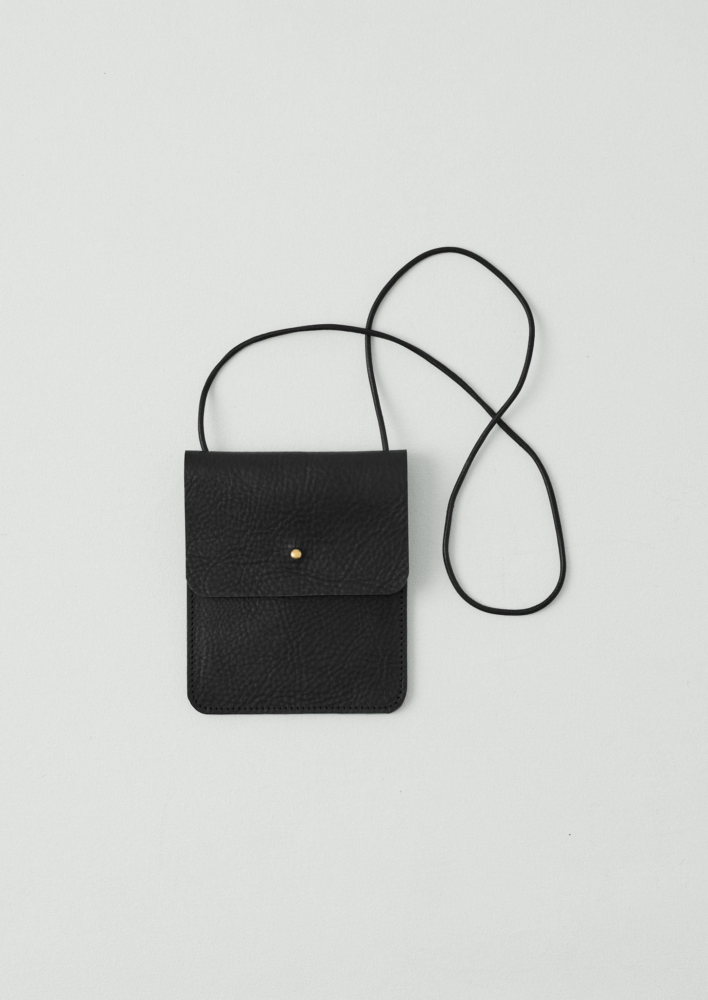 Kate Sheridan Leather Erin Pouch | Black
