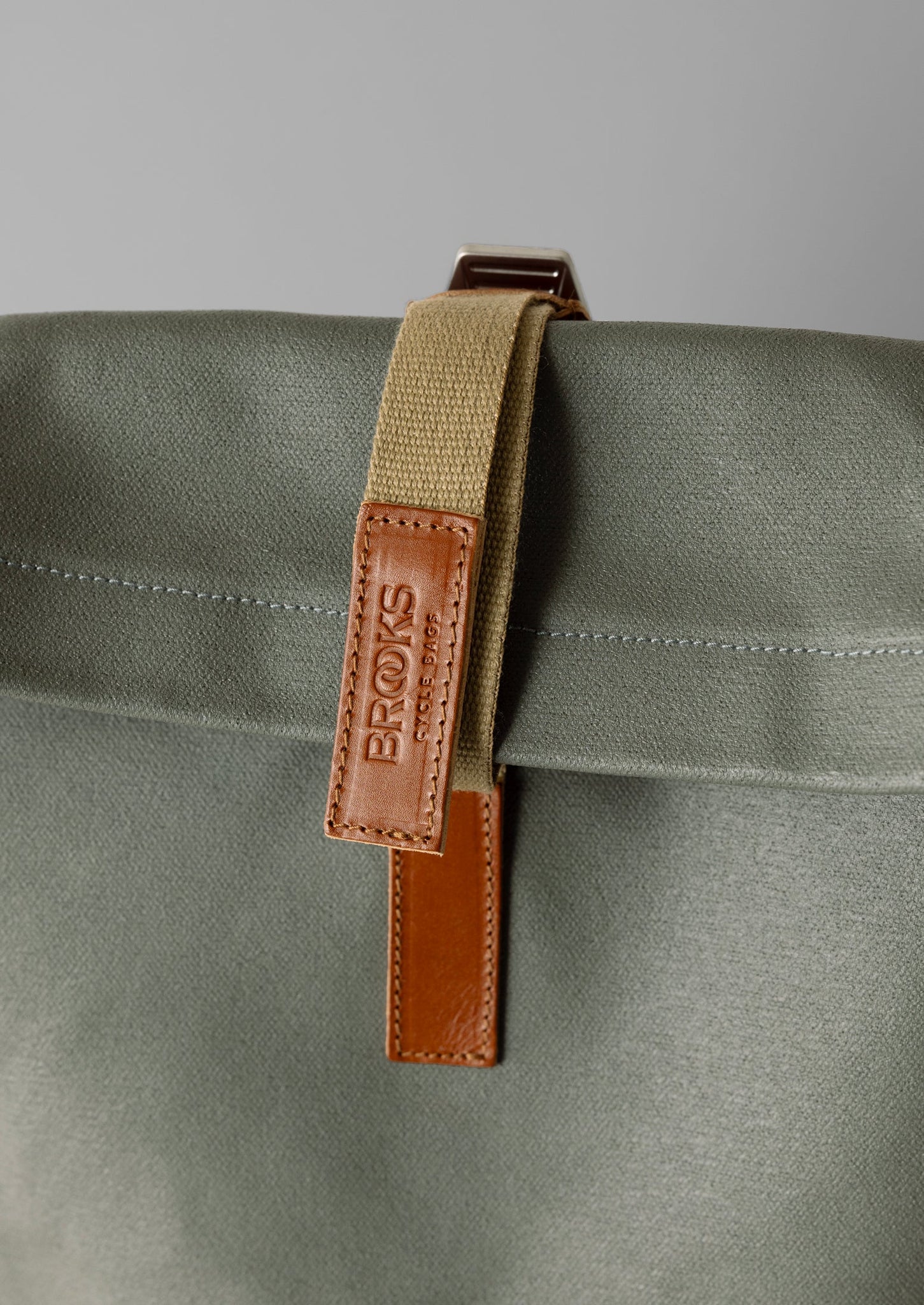 Brooks England Pickwick Canvas Backpack | Sage