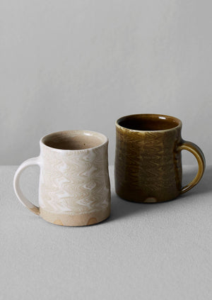 Lily Pearmain Ripple Mug | White