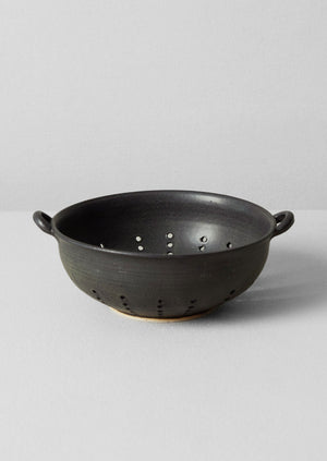 Carla Murdoch Berry Colander | Charcoal