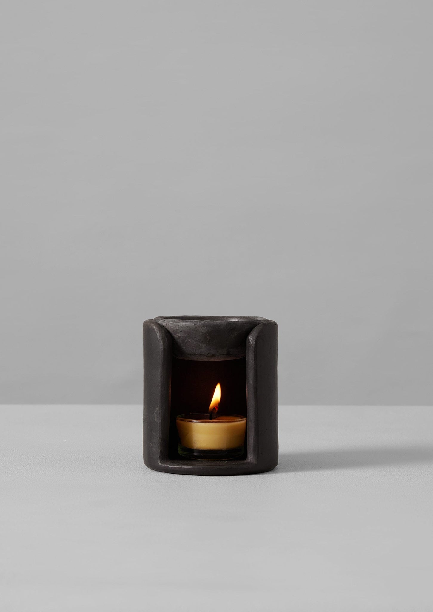 Longpi Oil Burner | Black Clay