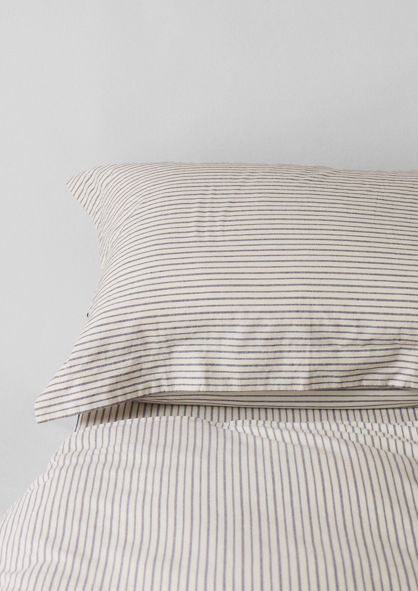 Organic Cotton Pyjama Stripe Oxford Pillowcase | Navy/Ecru