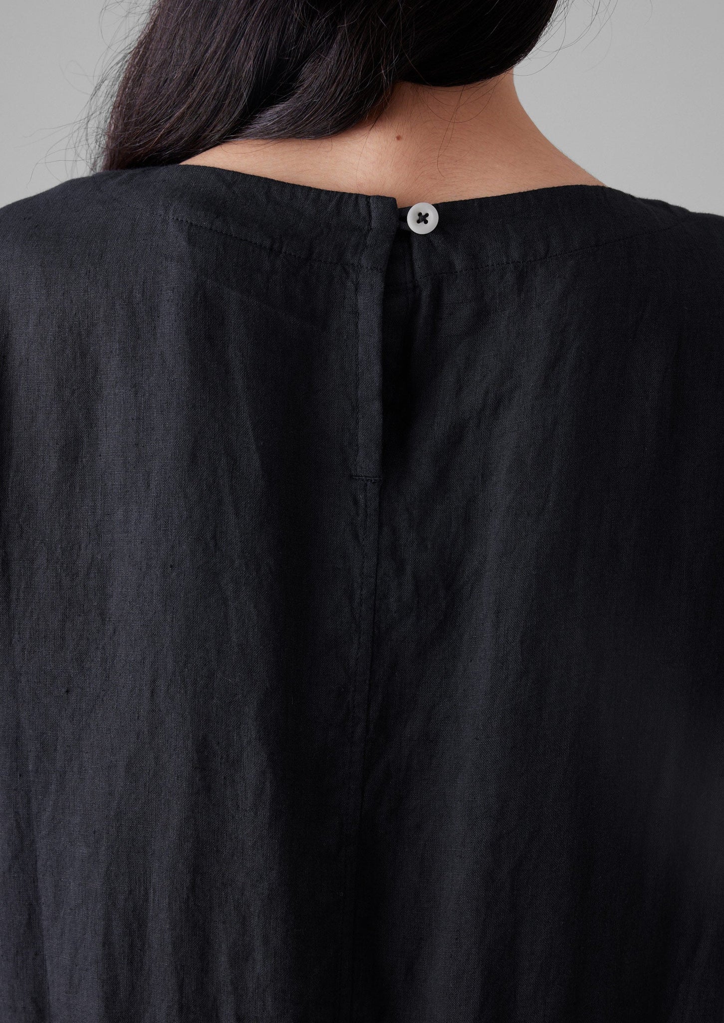 Lightweight Linen Gathered Waist Dress | Black Pepper