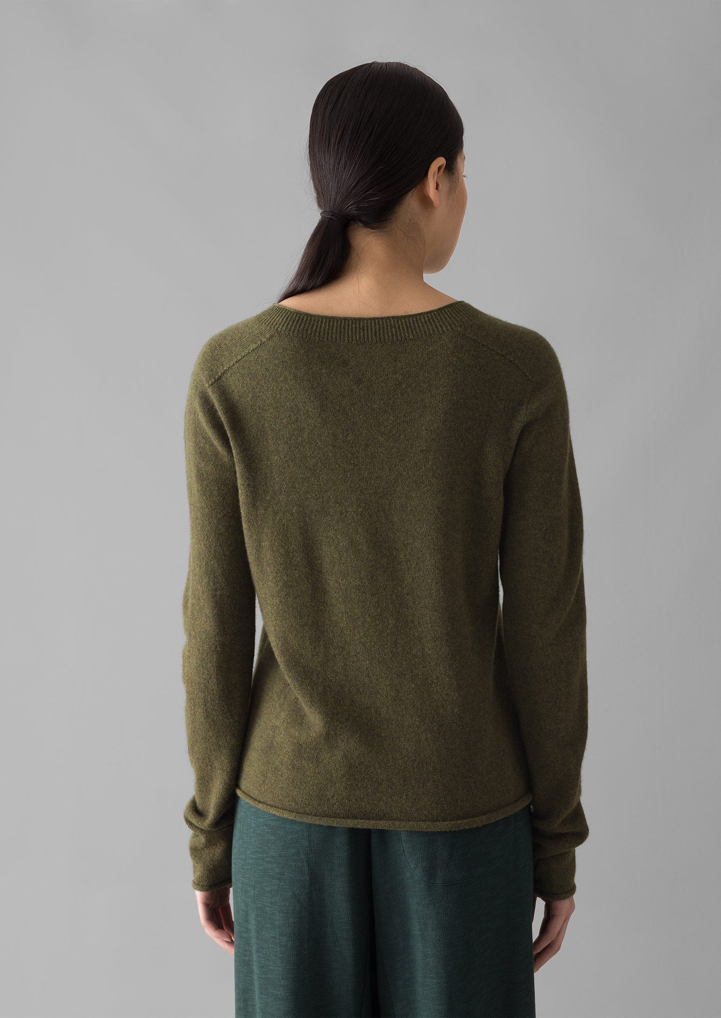 Wool Cashmere Neat Sweater | Olive