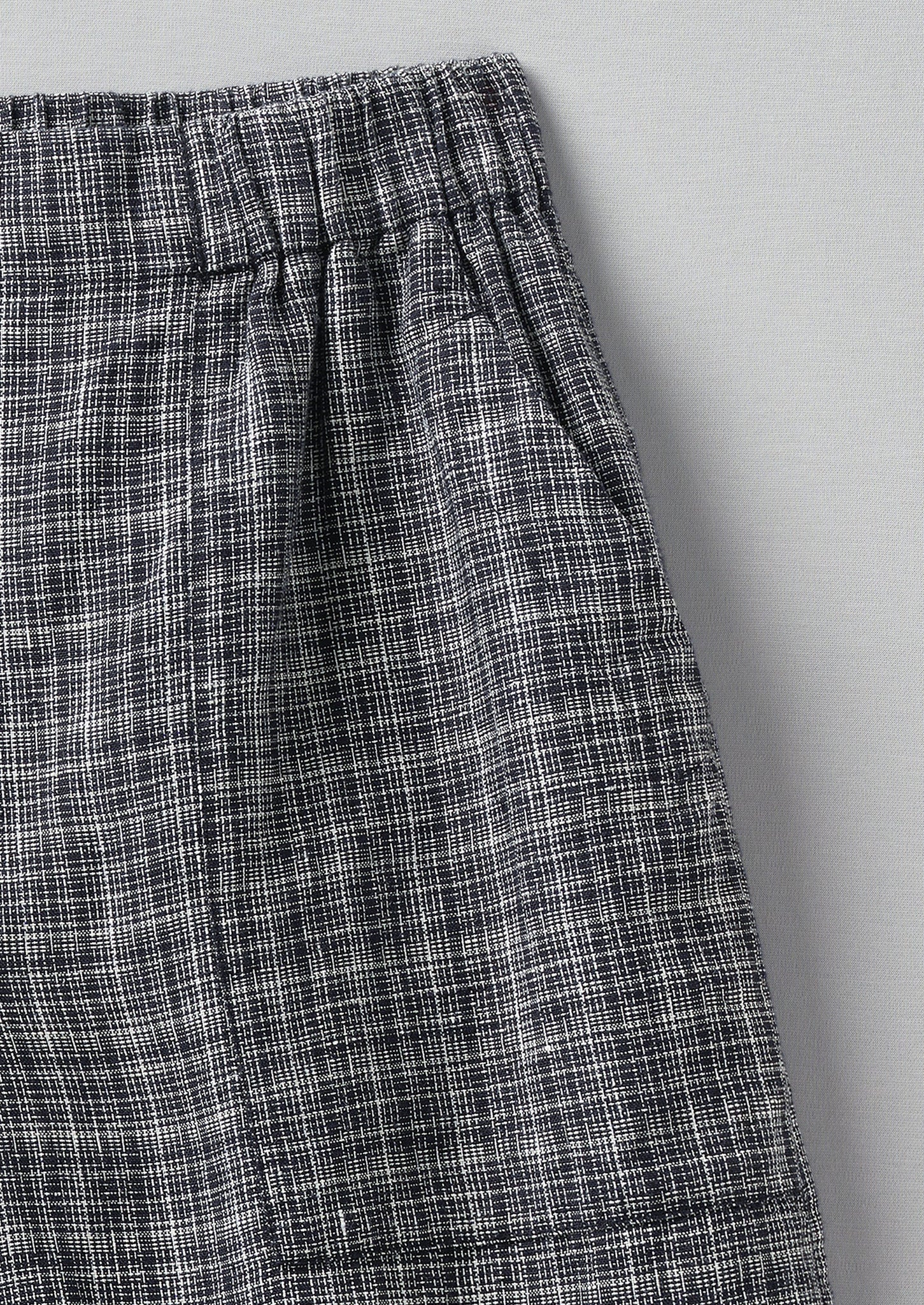 Asawa Check Linen Shorts | Charcoal