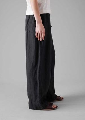 Garment Dyed Linen Wide Leg Trousers | Black Pepper