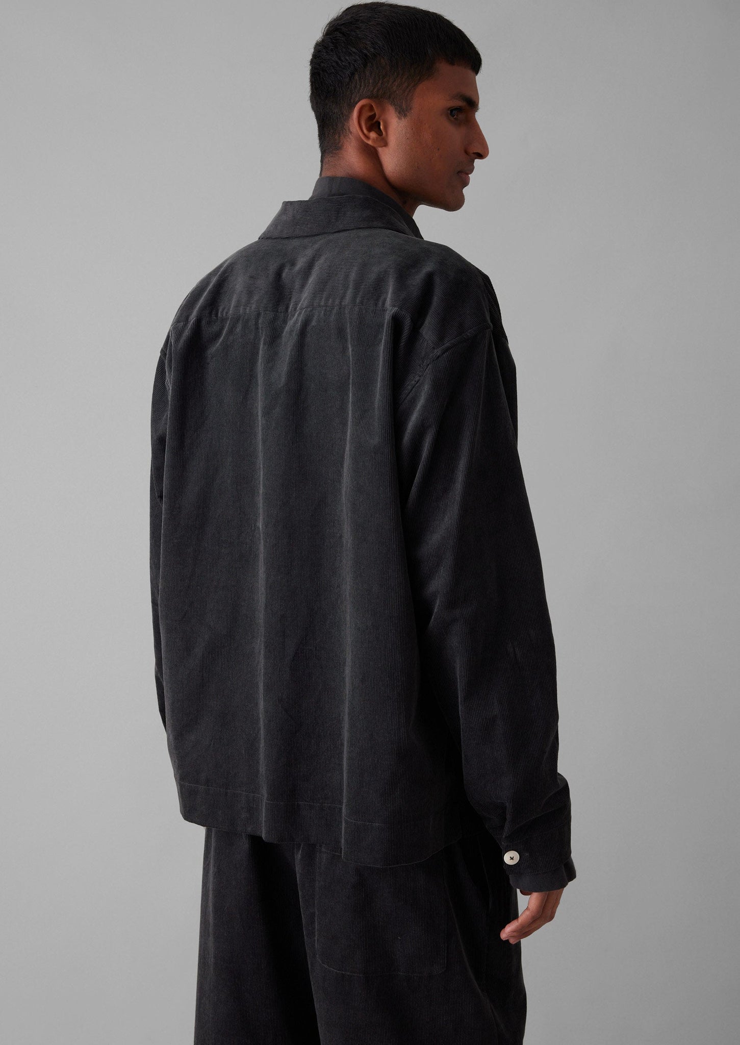 Soft Organic Cord Relaxed Shirt | Charcoal