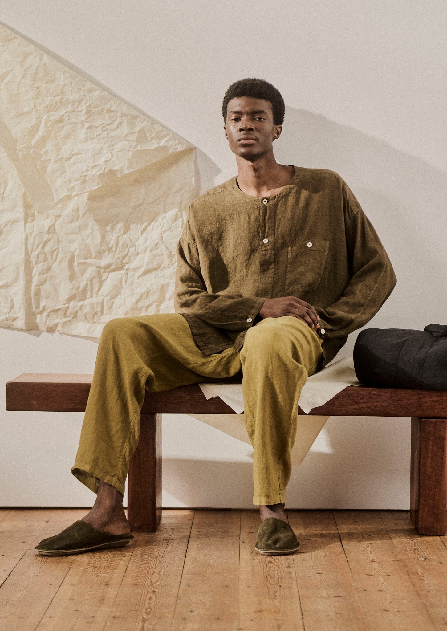 Garment Dyed Linen Collarless Shirt | Pear