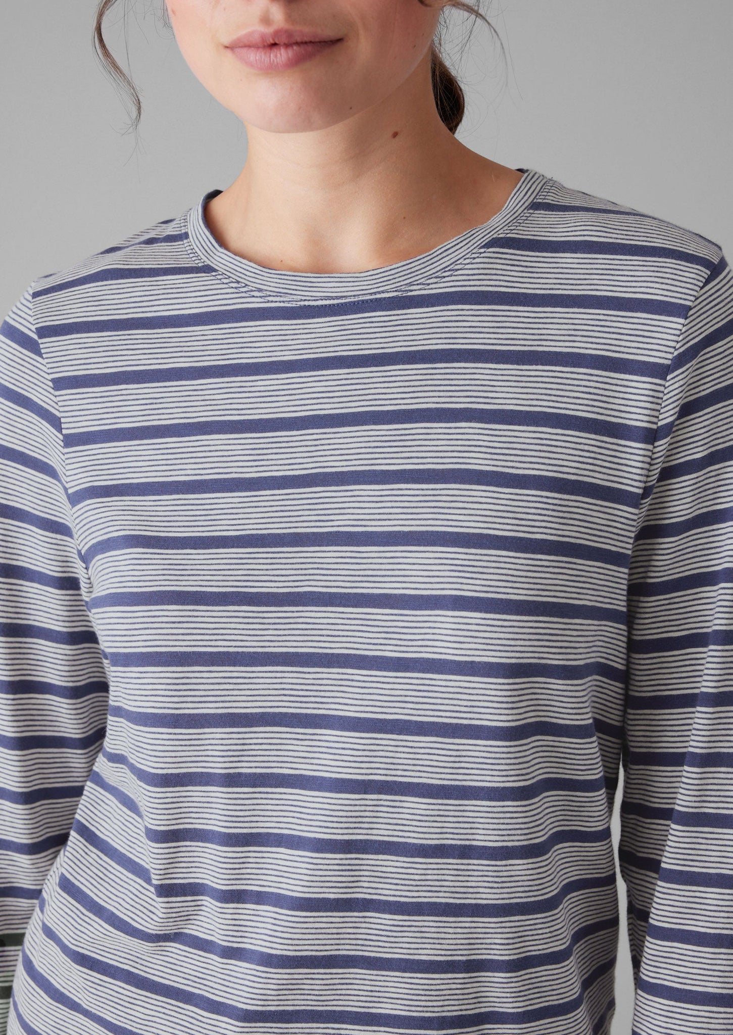 Stripe Crew Neck Tee | Ecru/Royal Blue