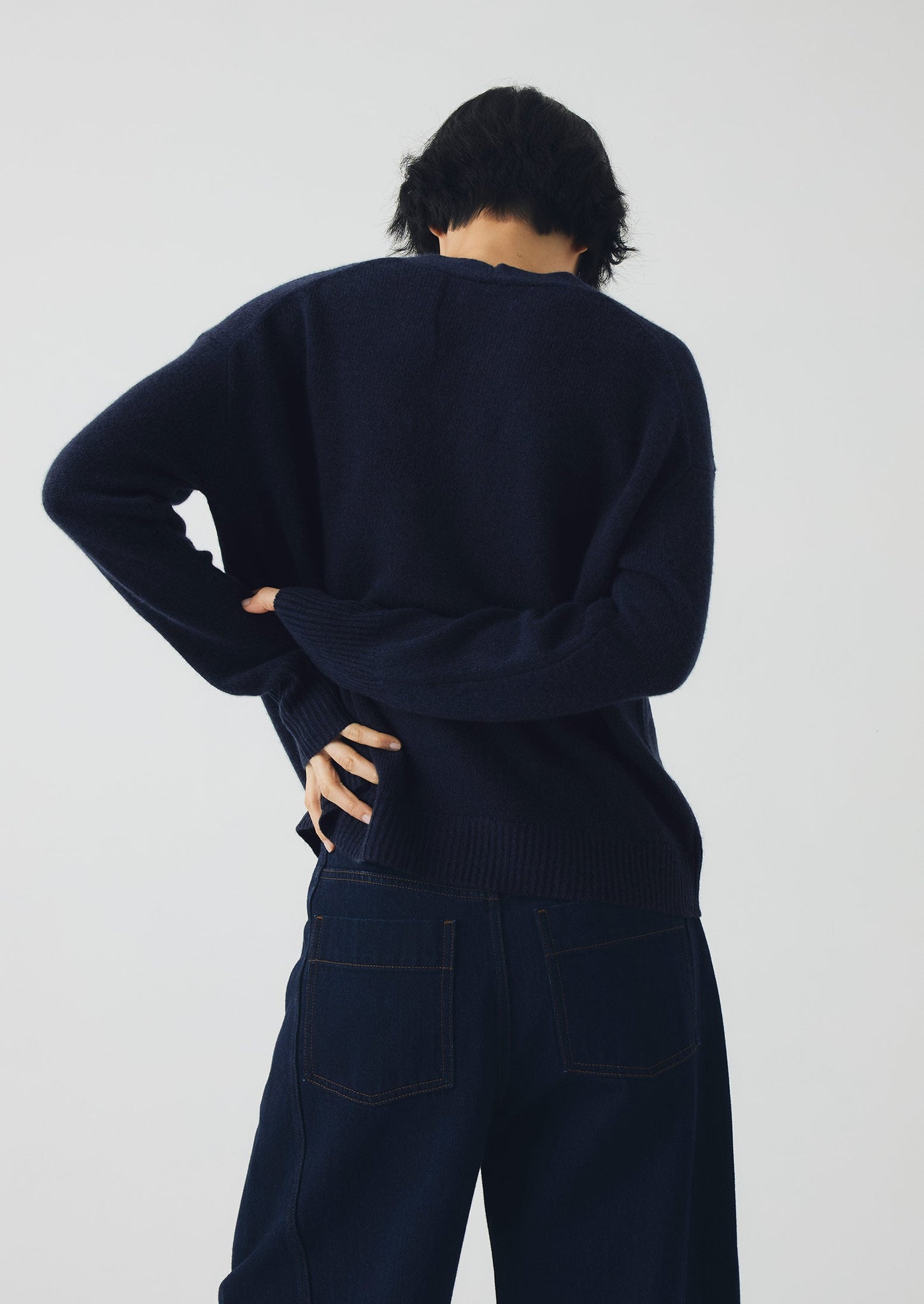 Ffion Wool Cashmere Boxy Cardigan | Darkest Navy